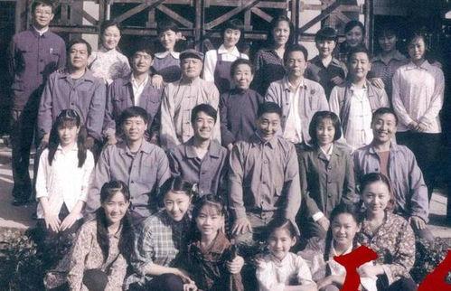 工人大院全集在线观看,岁月流转中的工人生活全景 第3张 工人大院全集在线观看,岁月流转中的工人生活全景 第3张